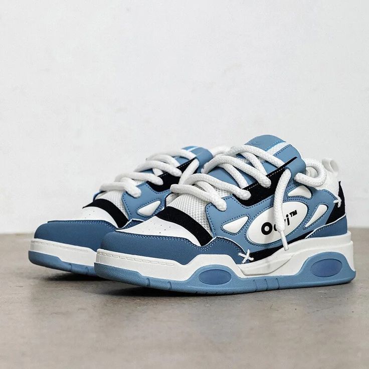 Latest Stylish Men Sports Shoes/Sneakers For Men's & Boys